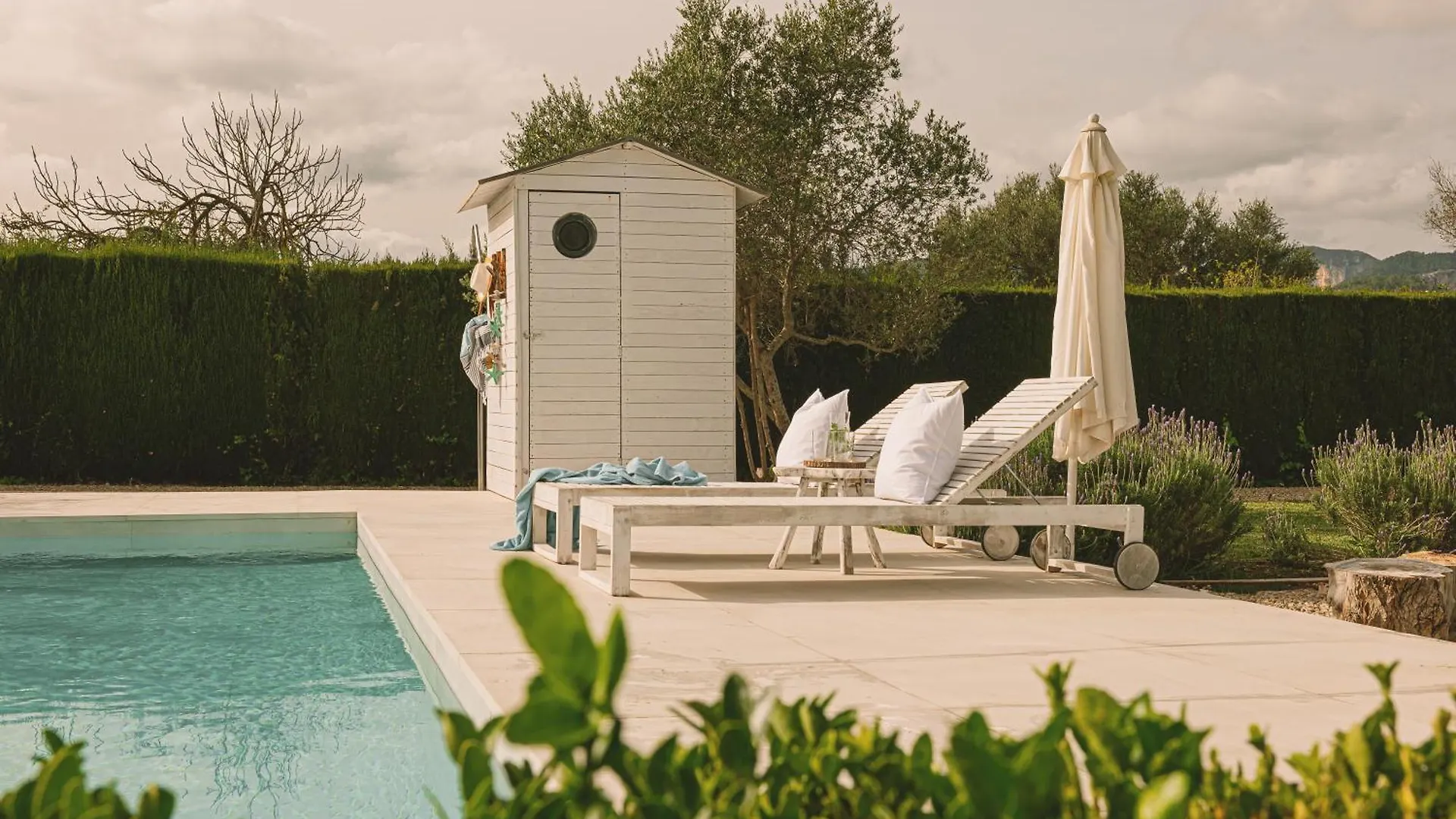 Casa Blanca Villa Selva  Spain